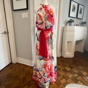 Beautiful floral dress from Vince Camuto with metallic trim at halter neckline.